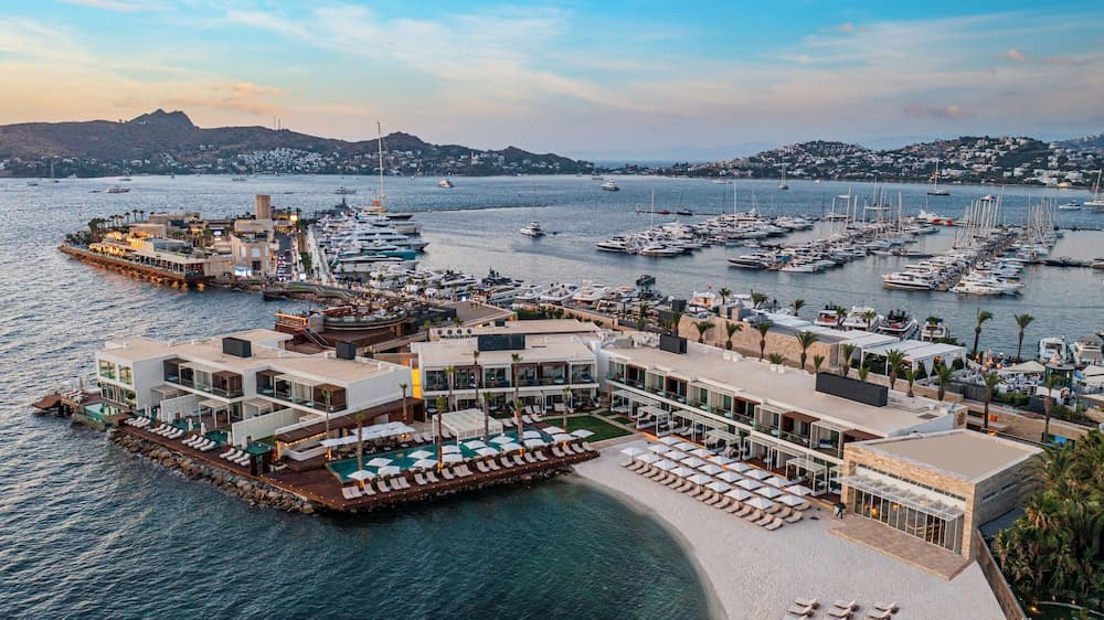 Yalikavak Marina Hotel by Social Living Collection